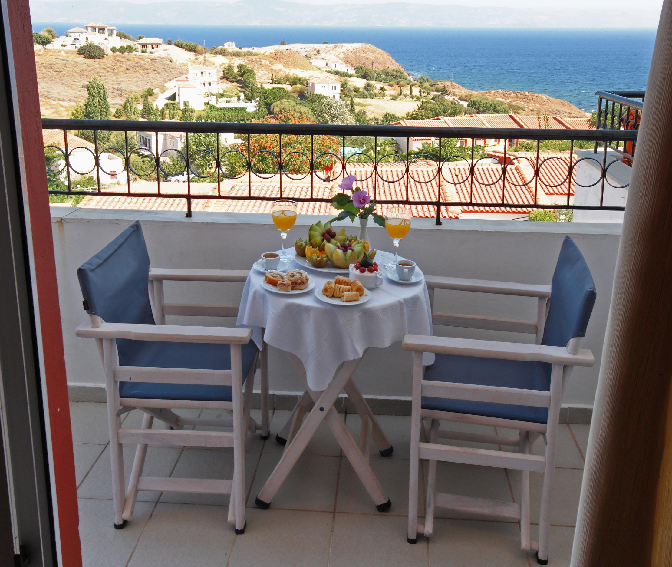 Belvedere Aeolis Hotel Мітімна Екстер'єр фото